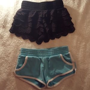 Forever 21 Shorts - Short bundle (8) Forever 21 Shorts - Short bundle (8)